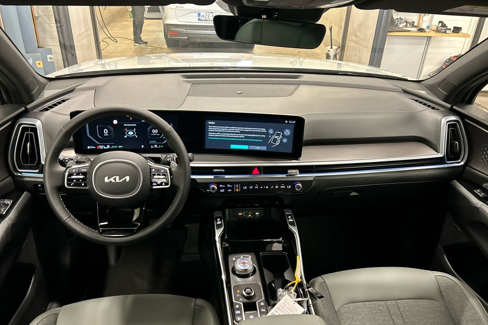 Kia Sorento iso kuva 6