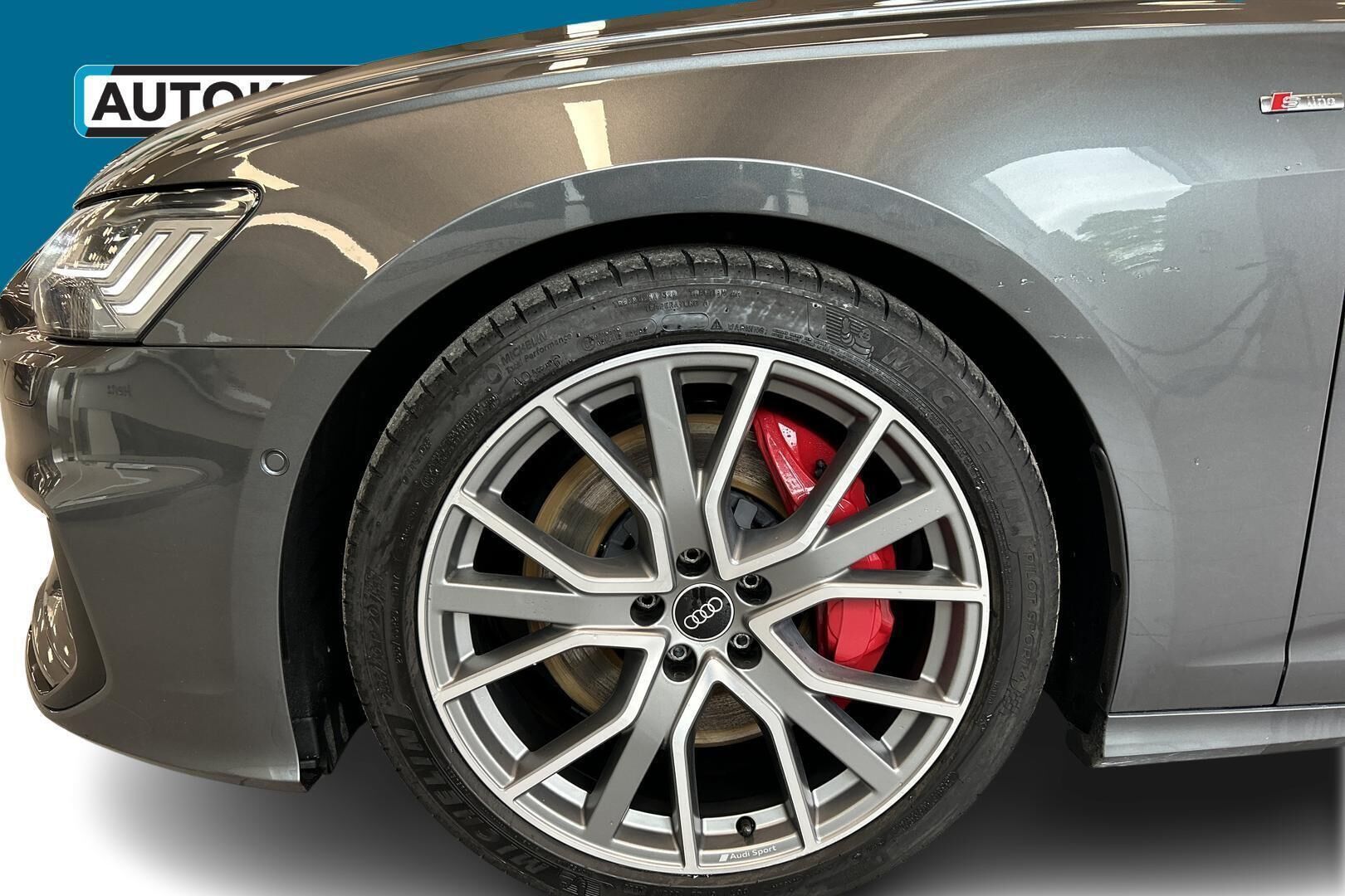 Audi A6 iso kuva 13