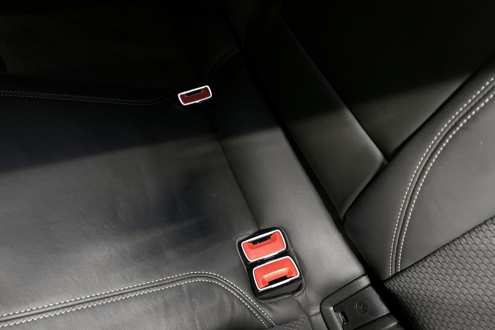 Audi A6 iso kuva 17