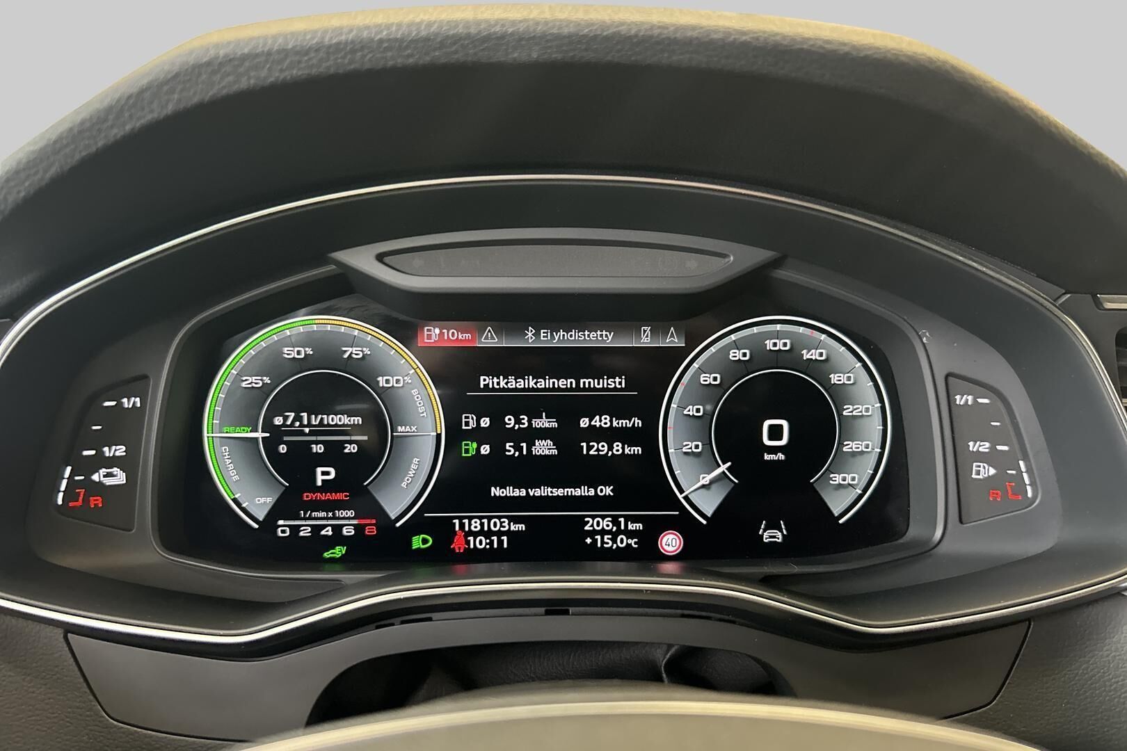Audi A6 iso kuva 20