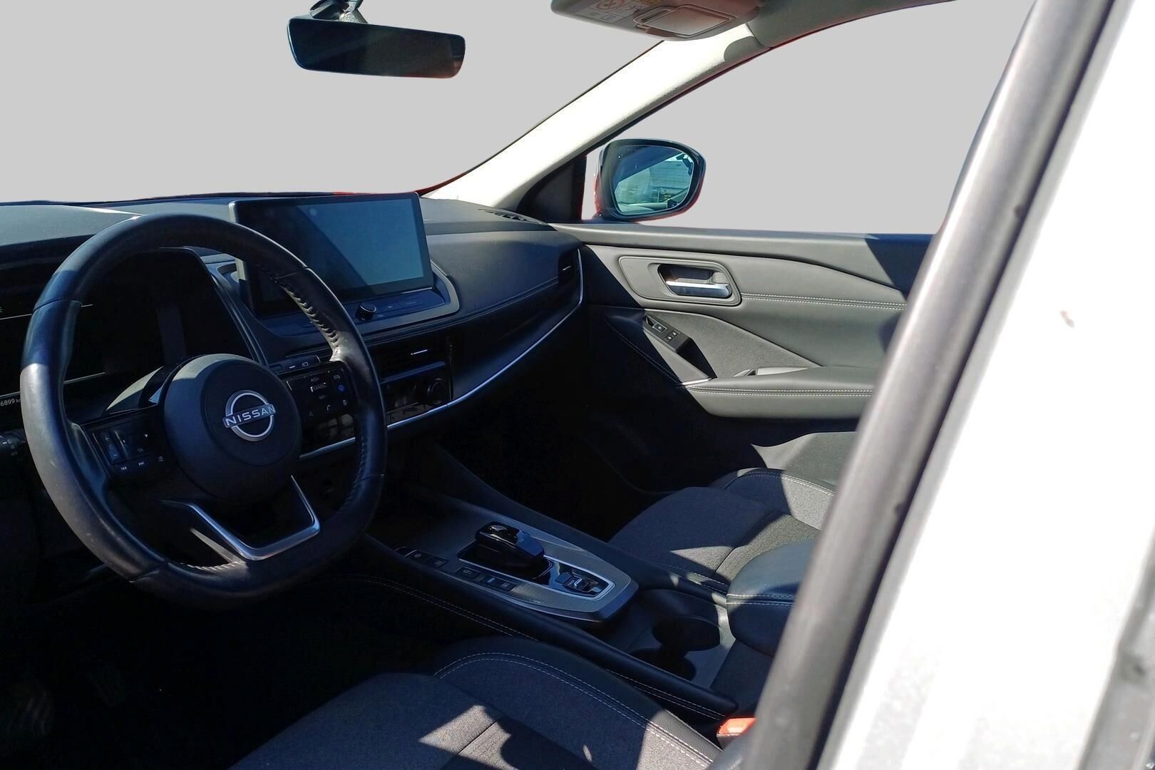Nissan Qashqai iso kuva 2