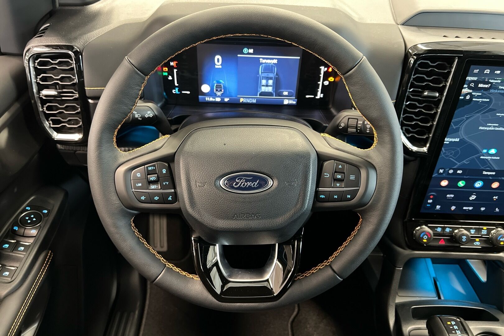 Ford Ranger iso kuva 13