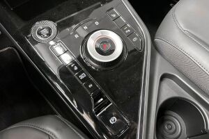 Kia Niro esikatselu 20