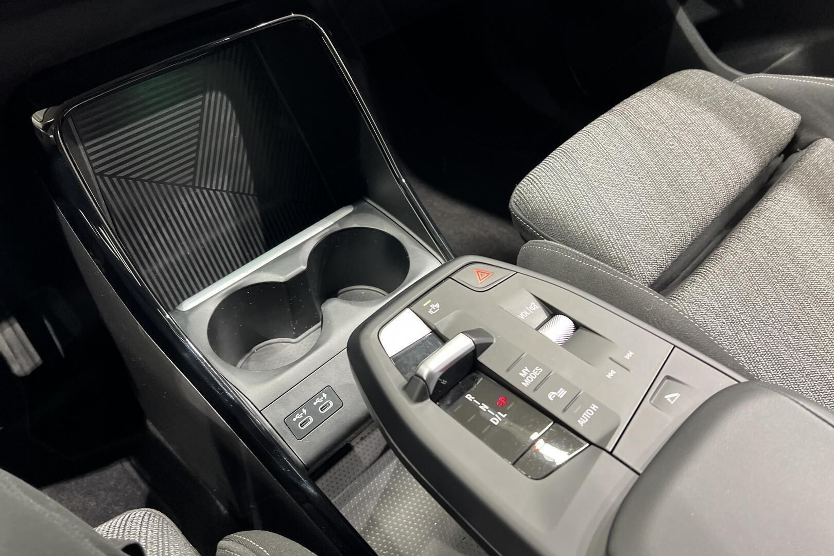BMW 2-SARJA iso kuva 14