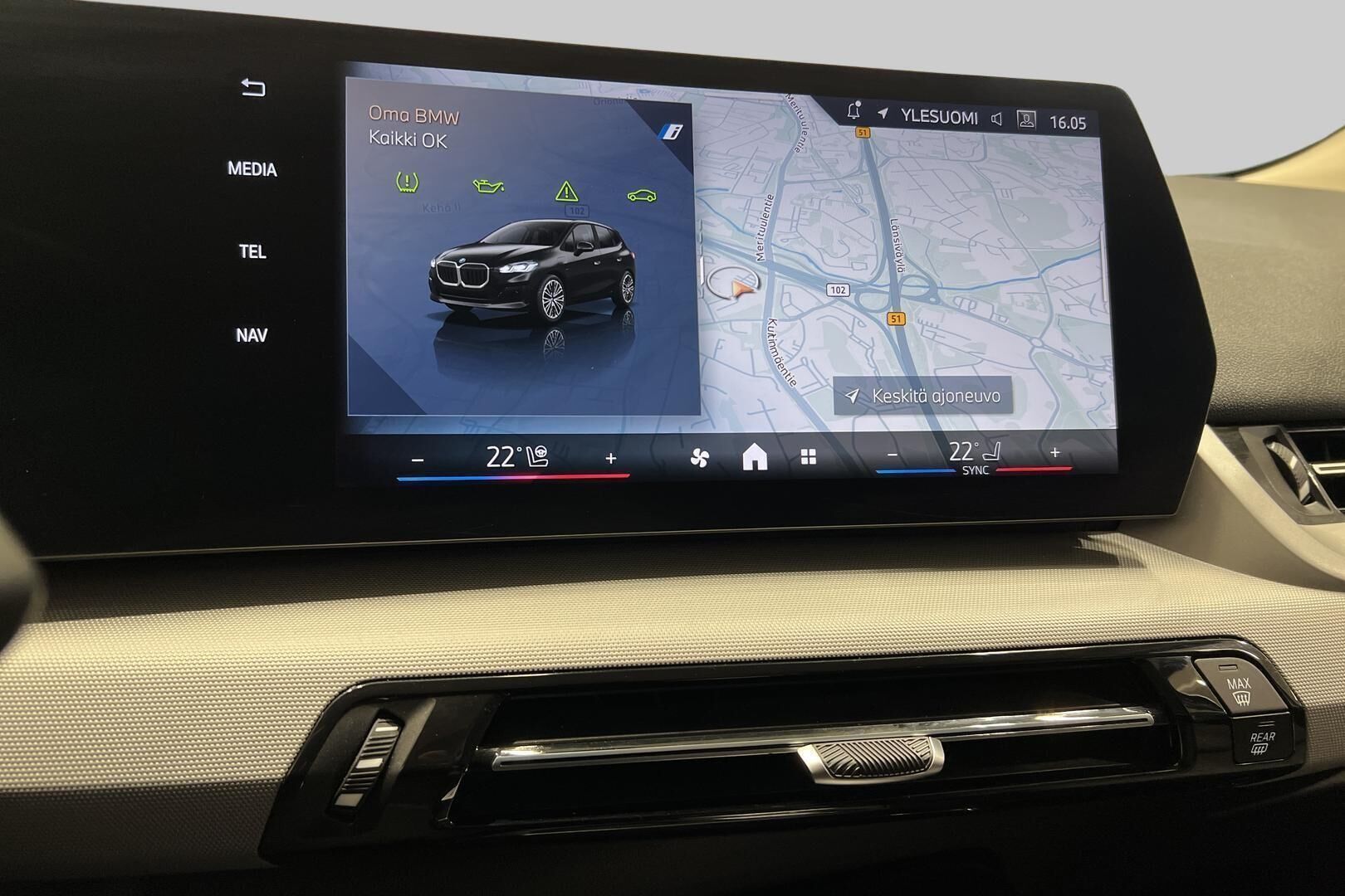 BMW 2-SARJA iso kuva 24