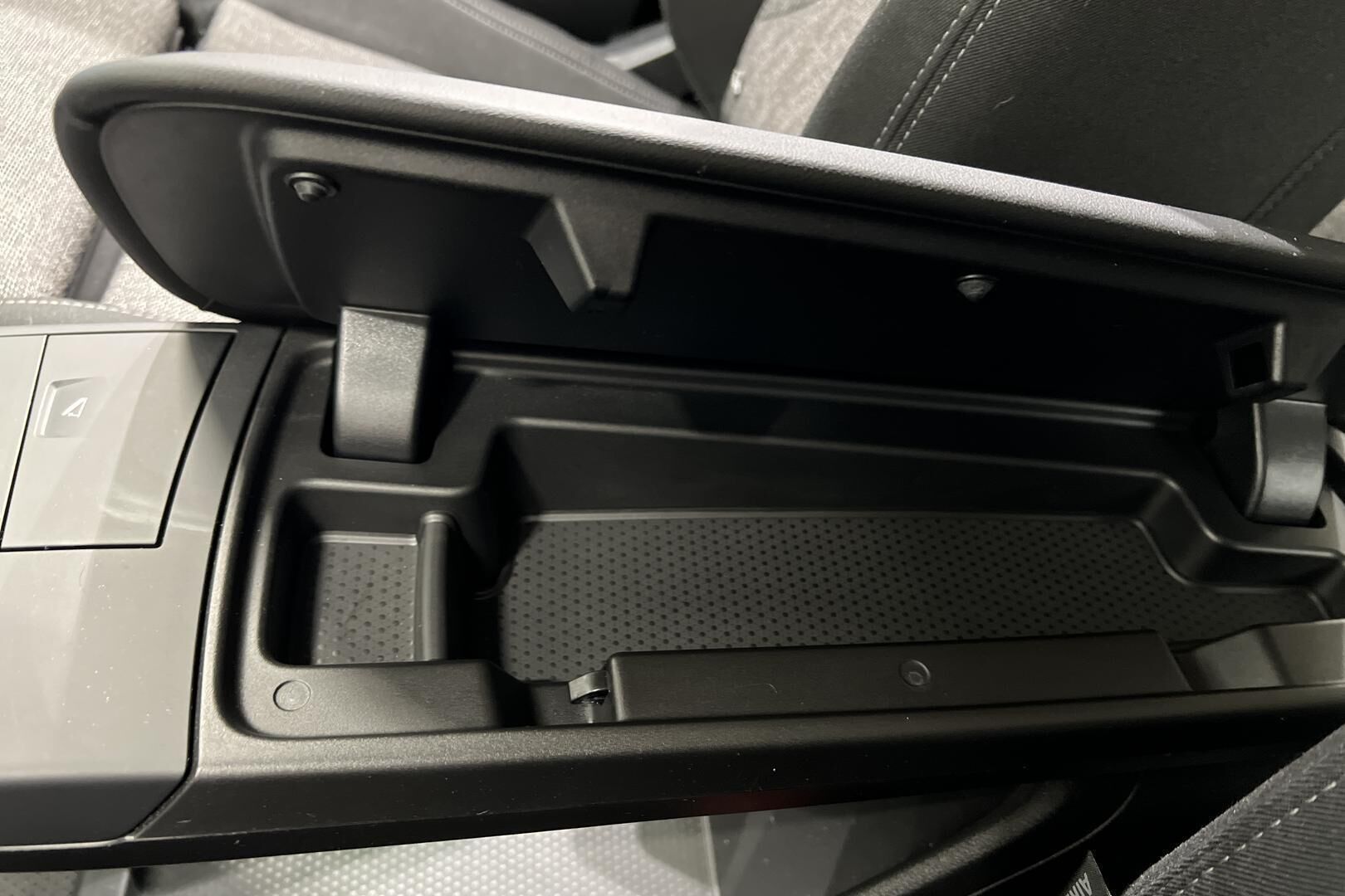 BMW 2-SARJA iso kuva 28