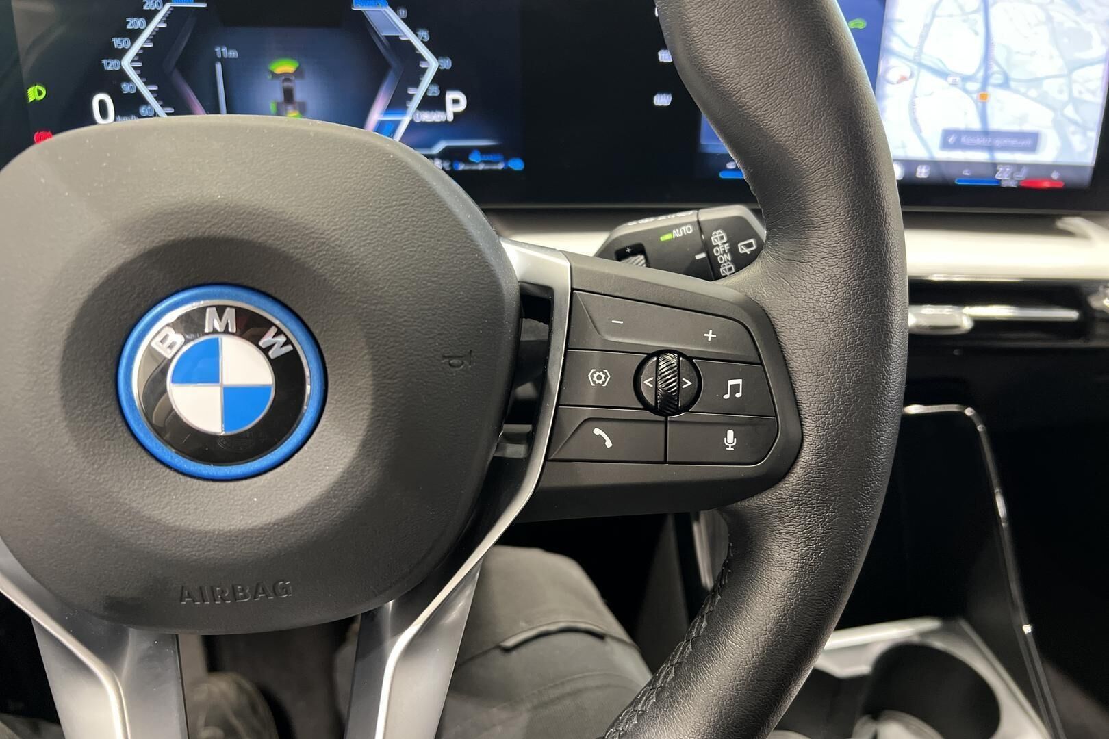 BMW 2-SARJA iso kuva 30