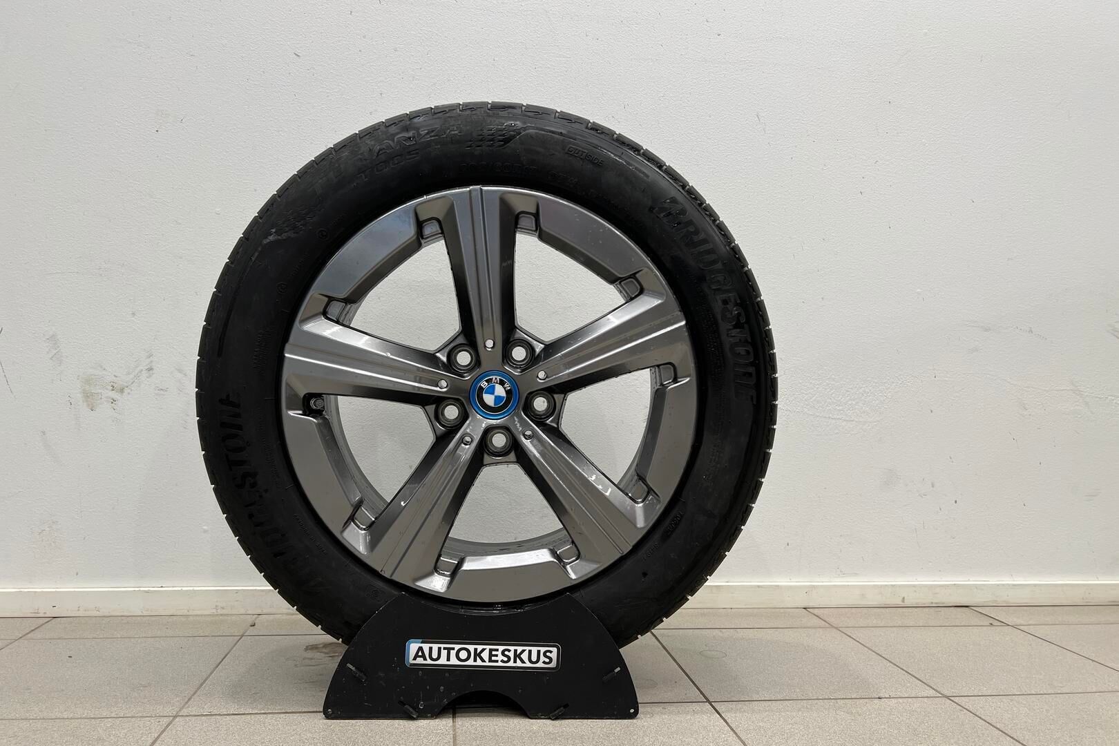 BMW 2-SARJA iso kuva 21