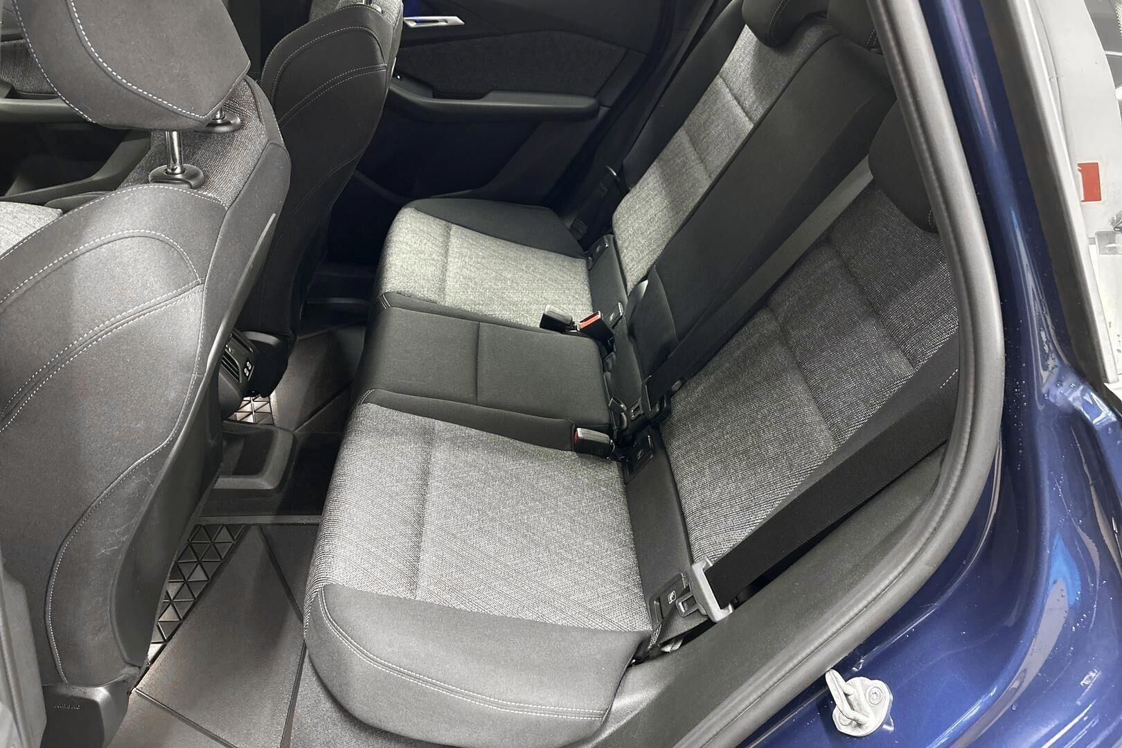 BMW 2-sarja iso kuva 10