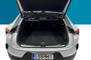 Polestar 4 esikatselu 12