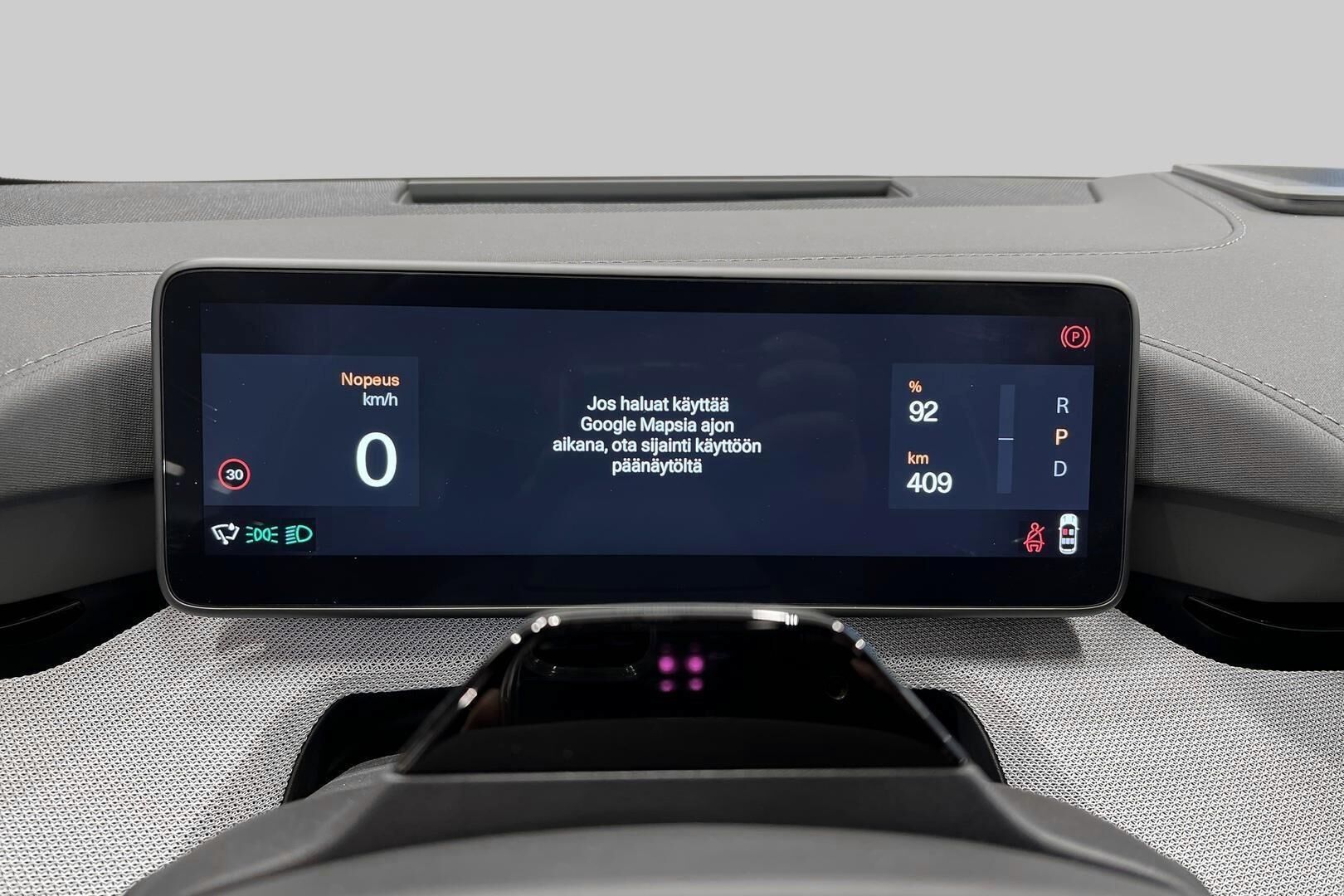 Polestar 4 iso kuva 14