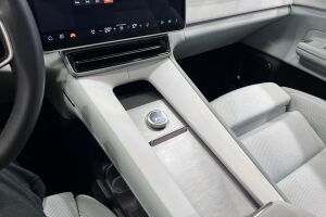 Polestar 4 esikatselu 28