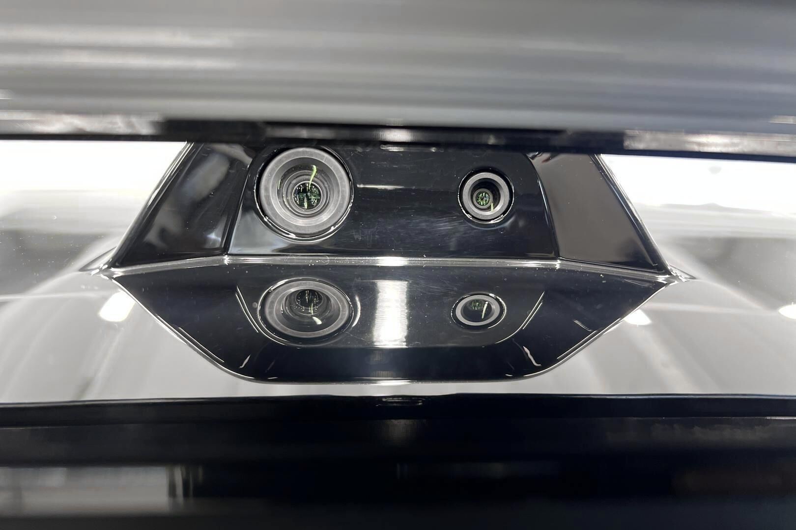 Polestar 4 iso kuva 45