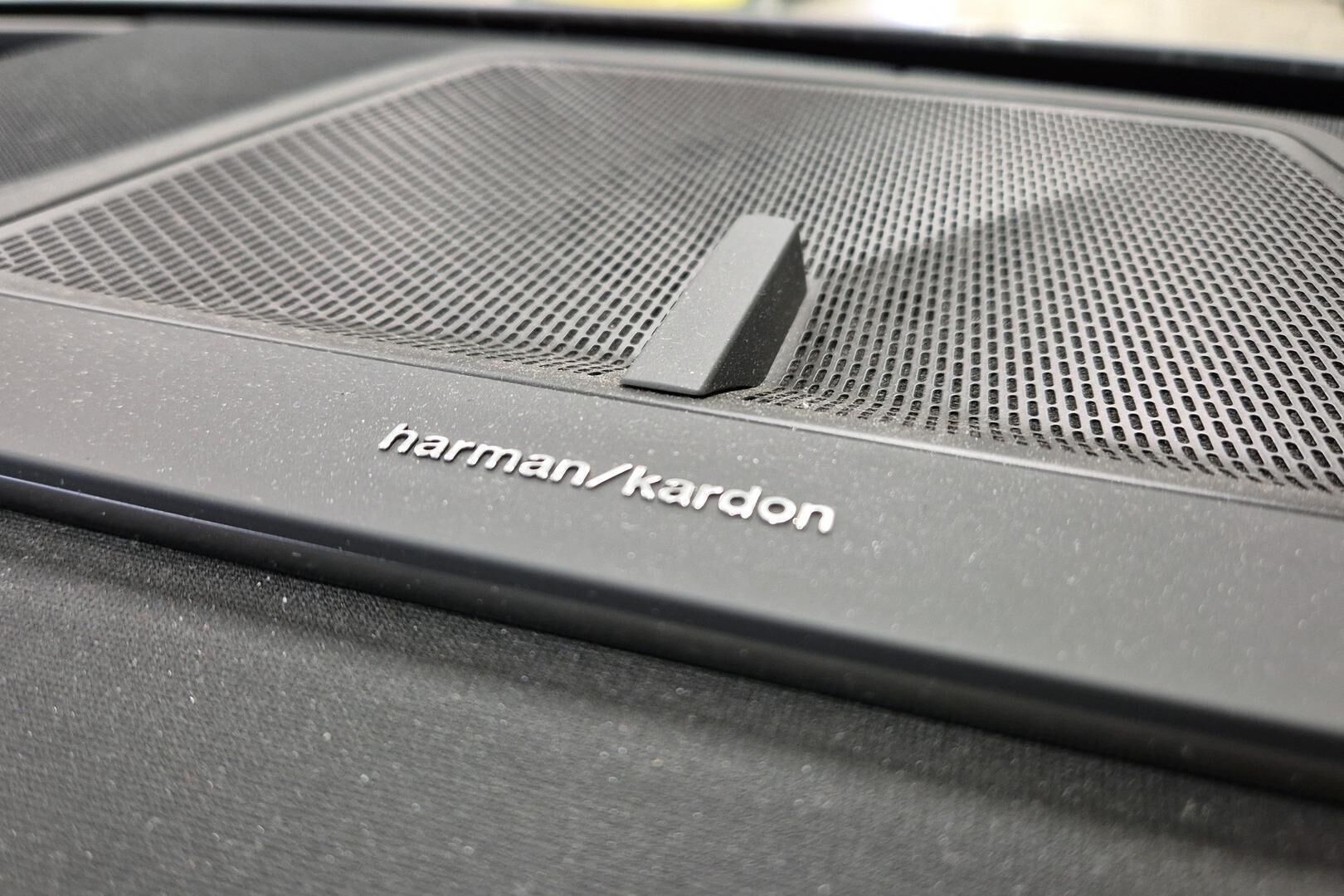 Polestar 4 iso kuva 7