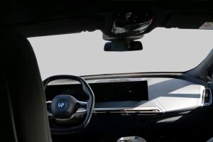 BMW iX esikatselu 1