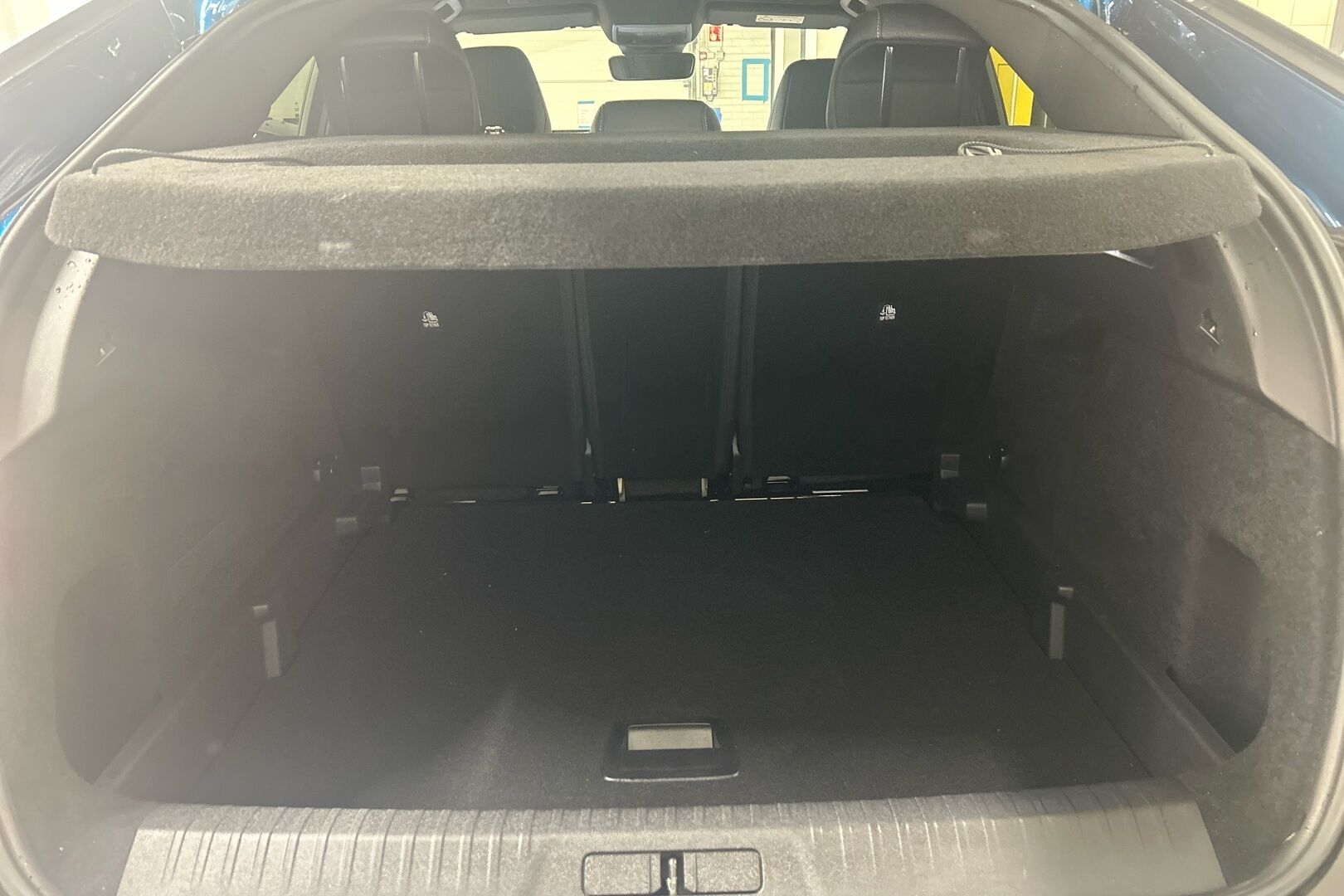 Peugeot 3008 iso kuva 28