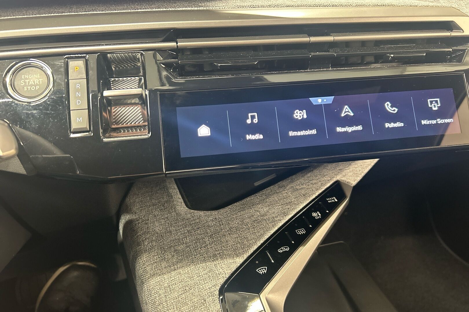 Peugeot 3008 iso kuva 37