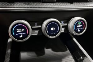 Skoda Superb esikatselu 21