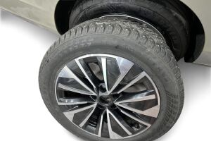 Skoda Superb esikatselu 24