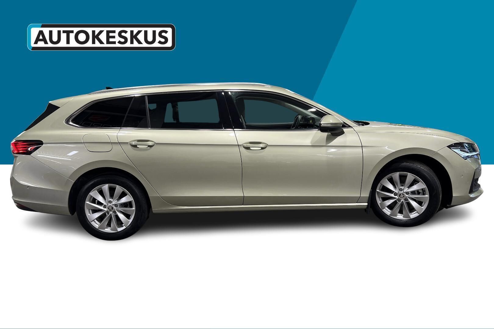 Skoda Superb 2025, bild 5/30