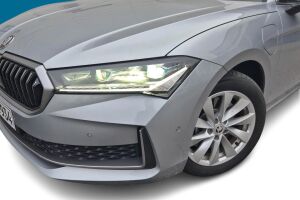 Skoda Superb esikatselu 6