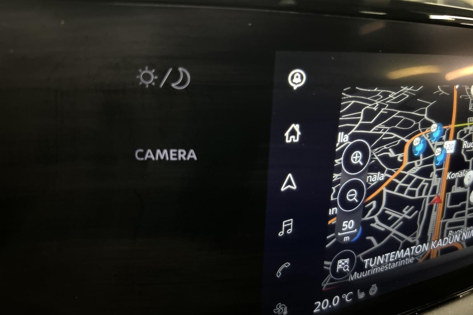 Nissan Ariya iso kuva 18
