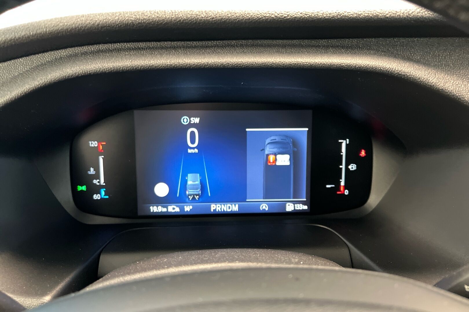 Ford Transit iso kuva 11