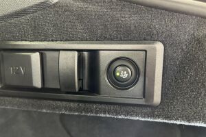 BMW i4 M50 esikatselu 25