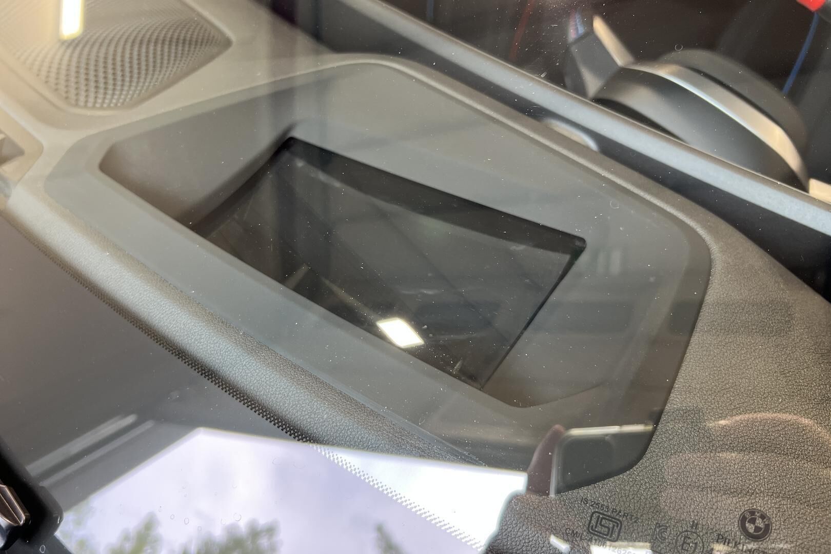 BMW i4 M50 iso kuva 22