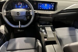 Opel Astra esikatselu 21