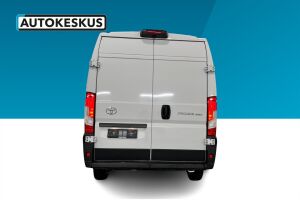 Toyota Proace MAX esikatselu 2