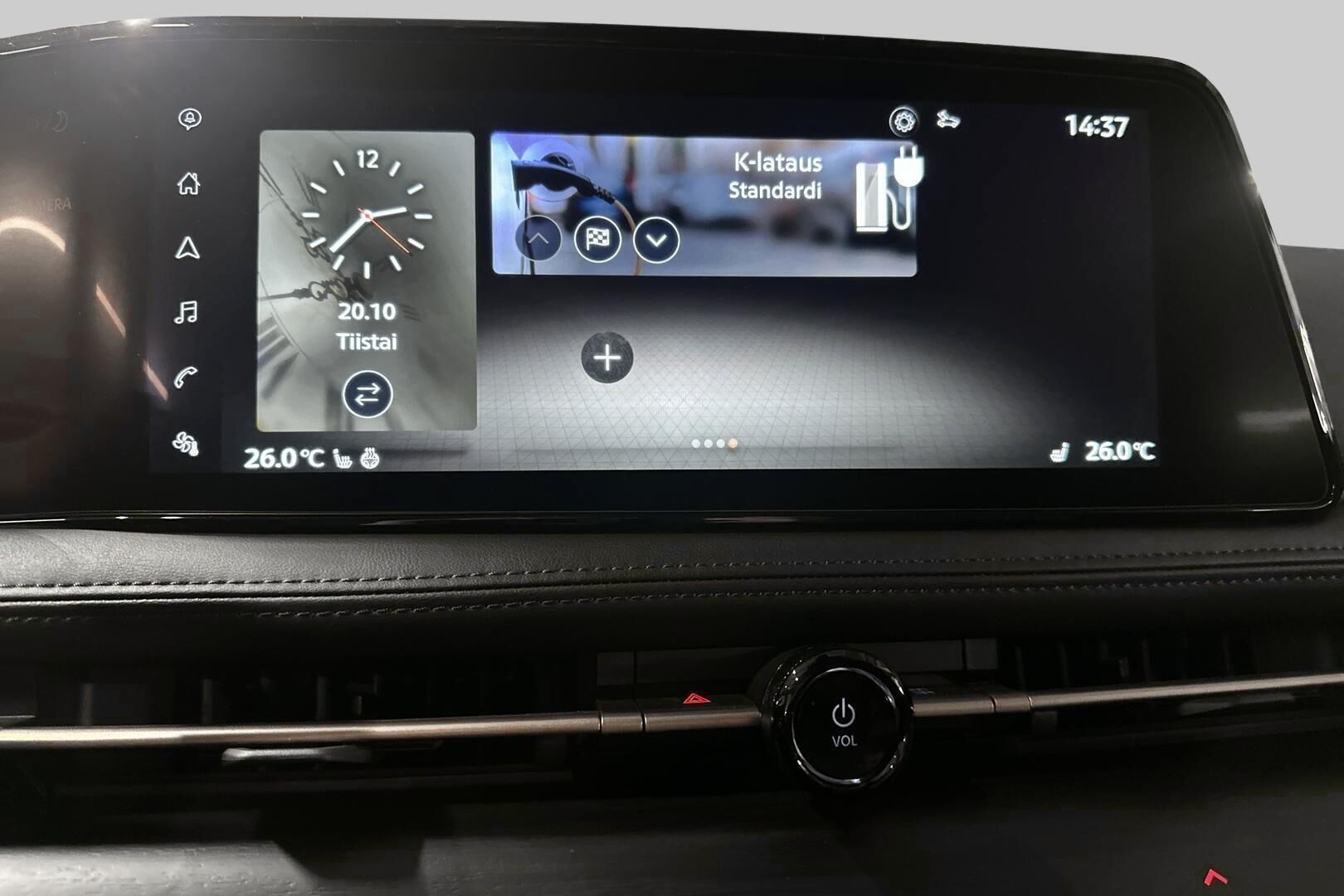 Nissan Ariya iso kuva 18
