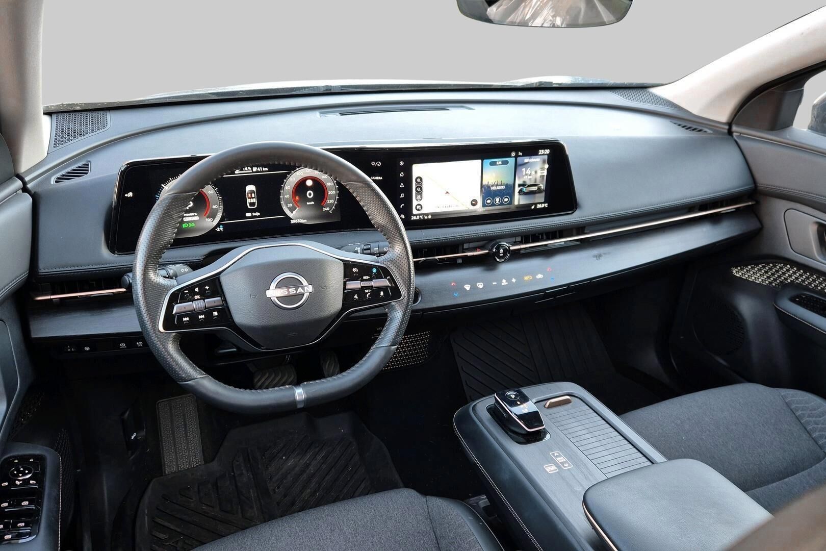 Nissan Ariya iso kuva 2