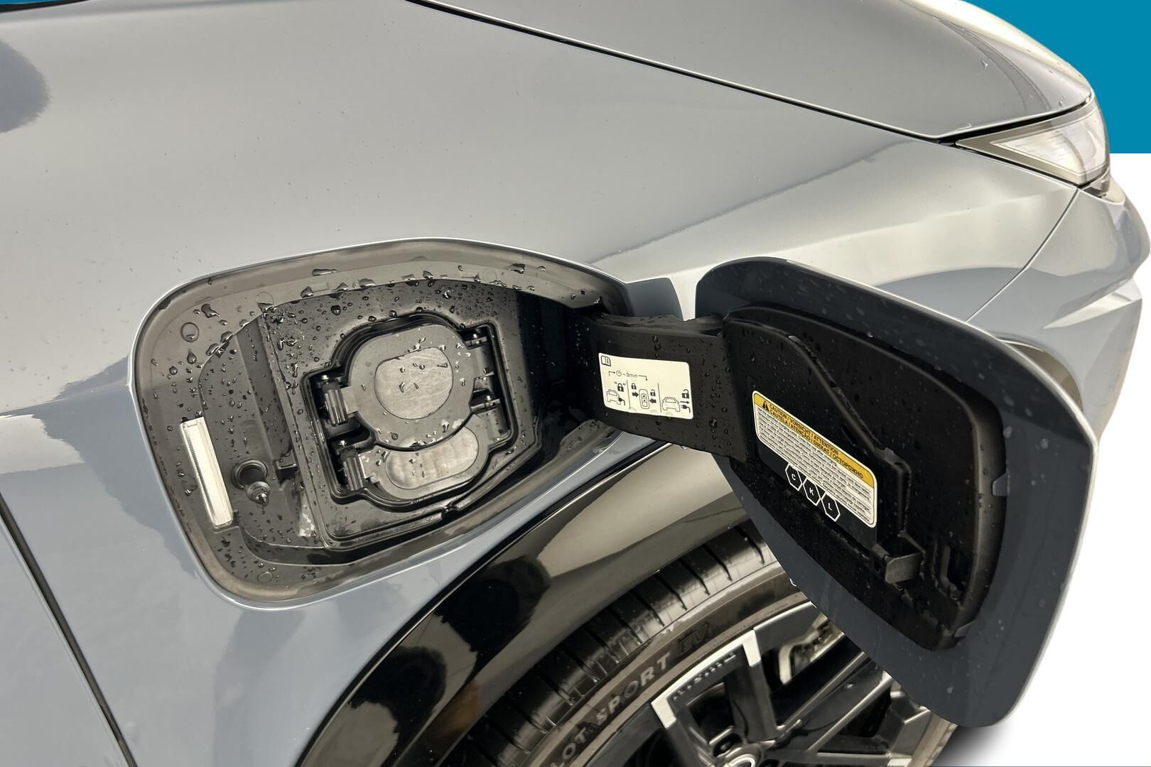 Nissan Ariya iso kuva 29