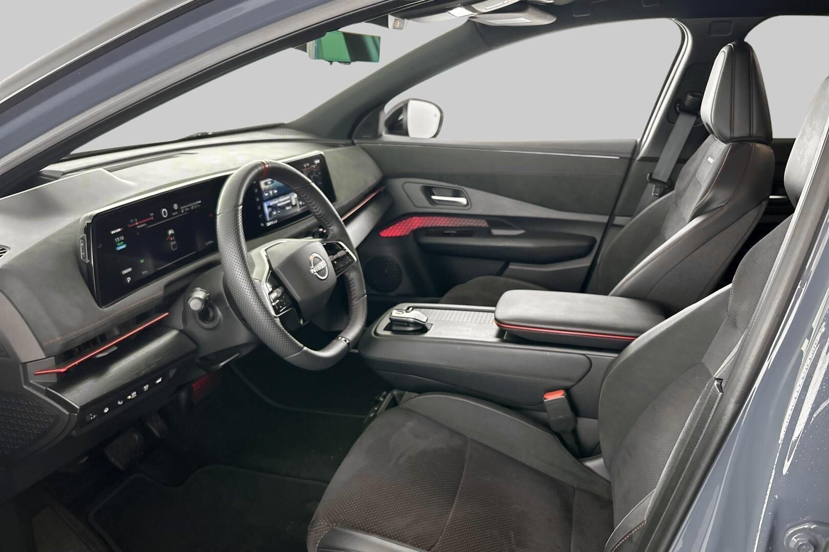 Nissan Ariya iso kuva 7