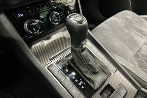 Skoda Superb esikatselu 16