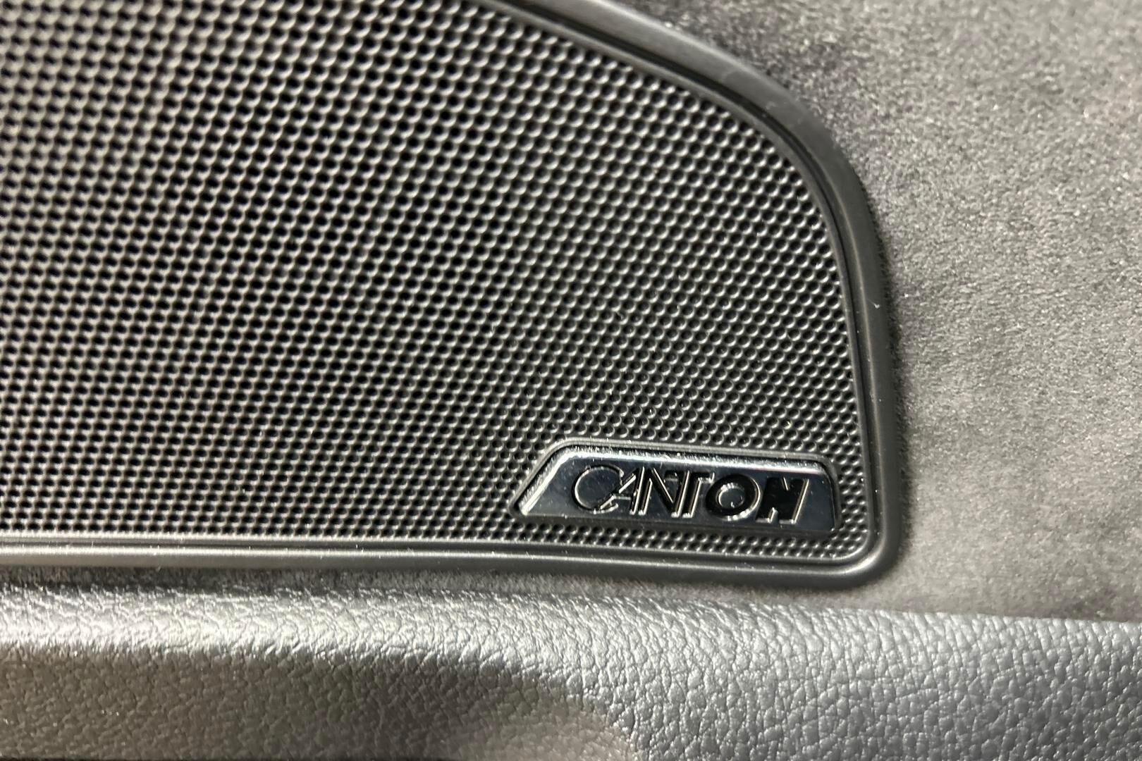 Skoda Superb iso kuva 21