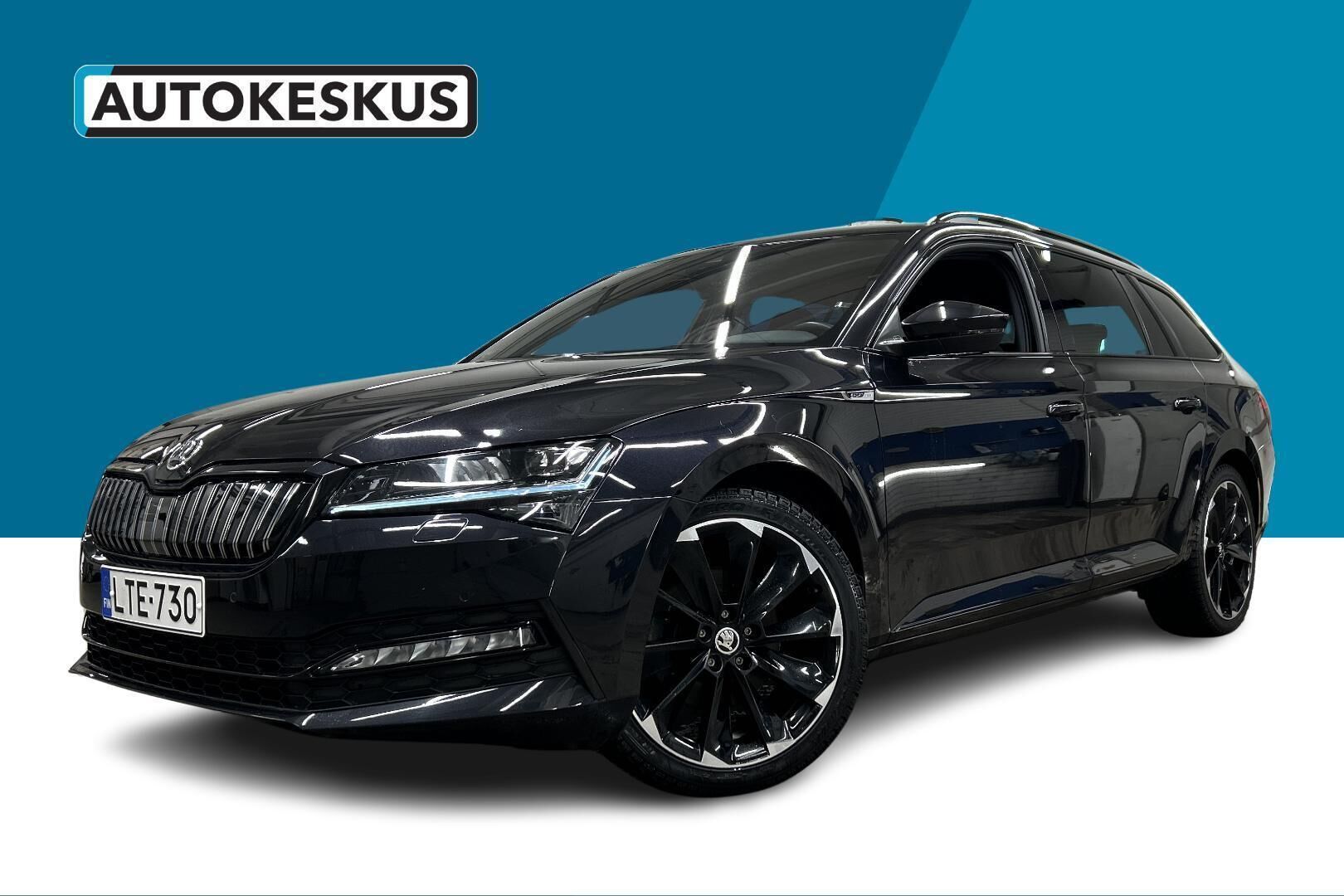 Skoda Superb iso kuva 0