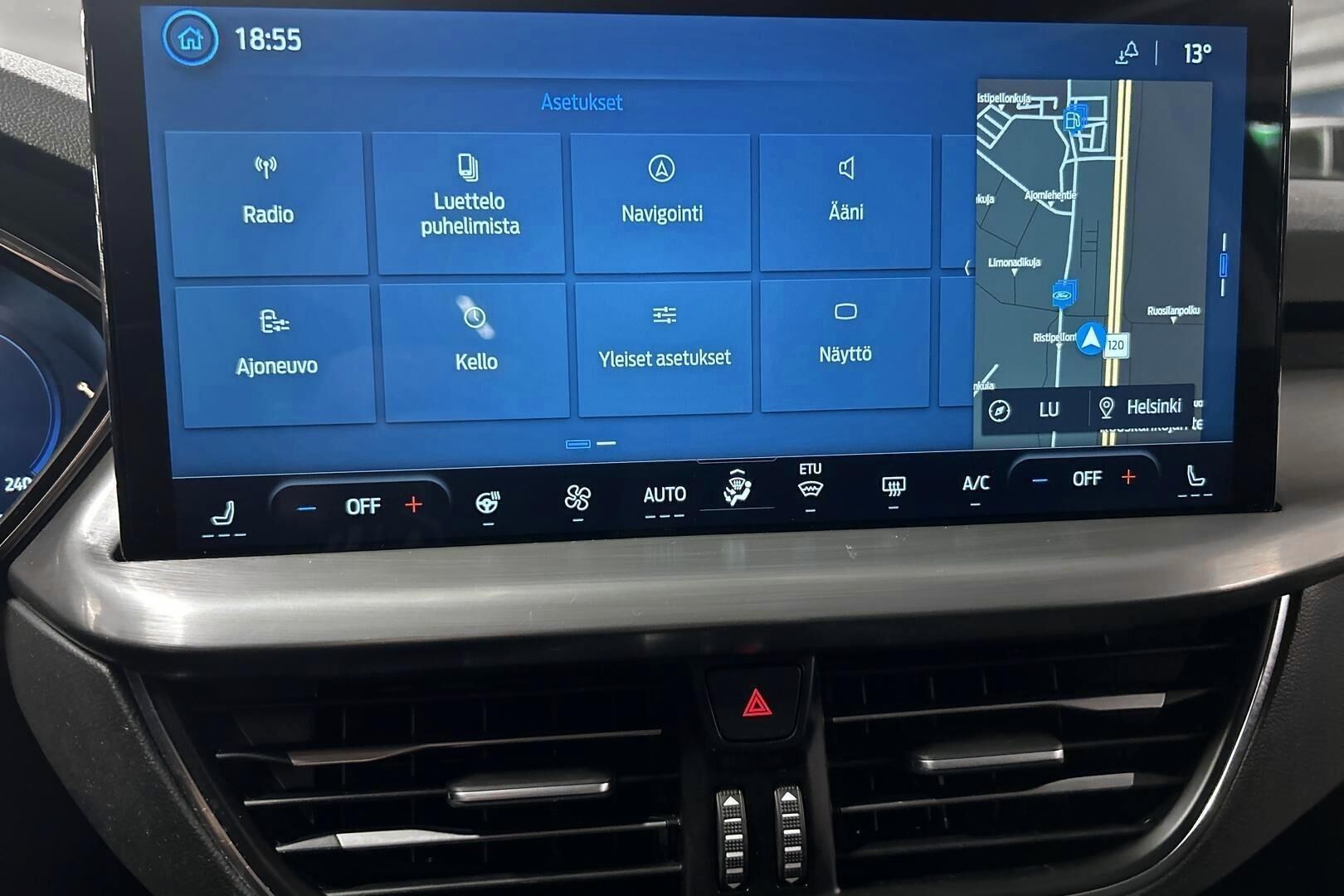 Ford Focus iso kuva 11