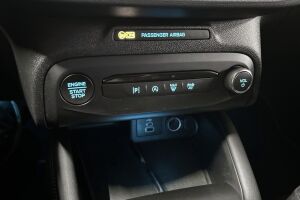 Ford Focus esikatselu 19