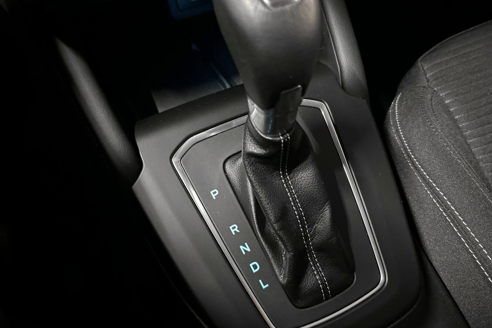 Ford Focus iso kuva 20