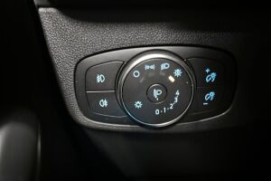 Ford Focus esikatselu 19