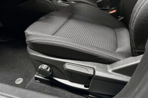 Ford Focus esikatselu 21