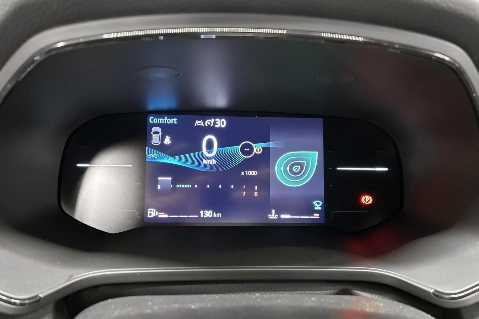 Mitsubishi ASX iso kuva 13