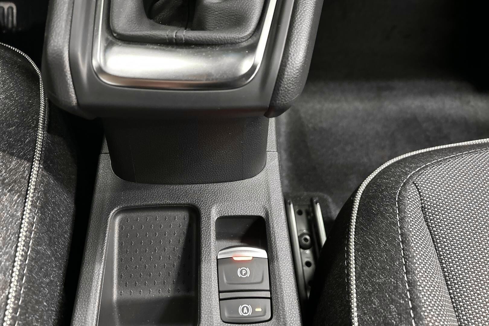 Mitsubishi ASX iso kuva 20