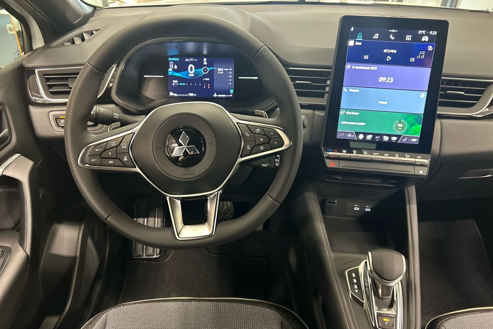 Mitsubishi ASX iso kuva 7