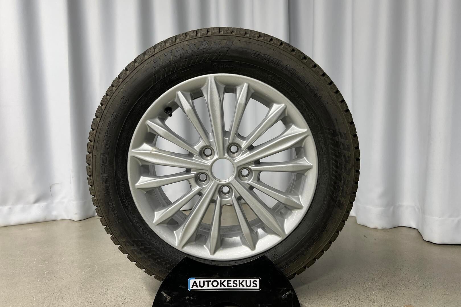 Ford Focus iso kuva 19