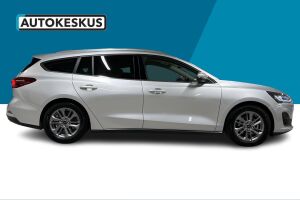 Ford Focus esikatselu 3