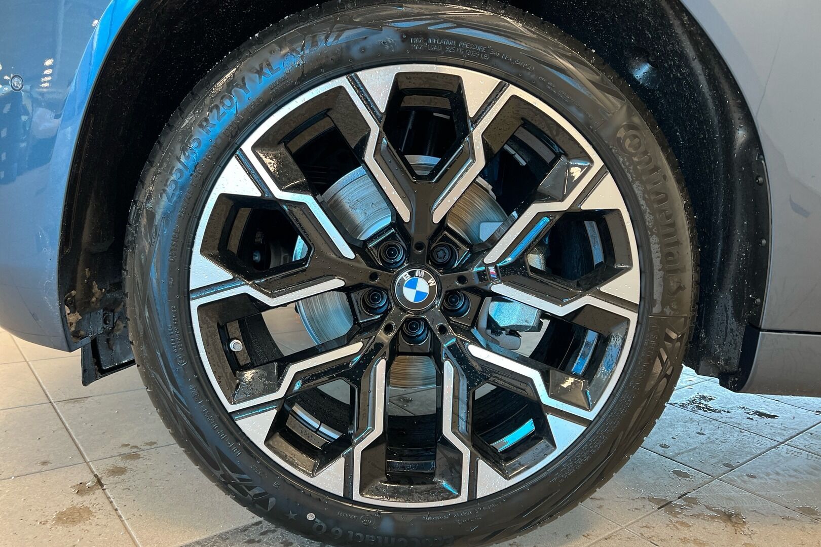 BMW X3 iso kuva 10