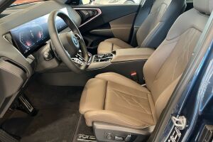 BMW X3 esikatselu 16